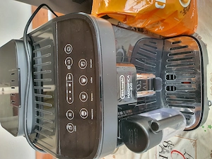 Aparate de cefea Delonghi