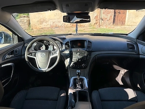 Opel Insignia 1.8 Benzină 140 CP Euro 5 145.000 km 2010 - imagine 6