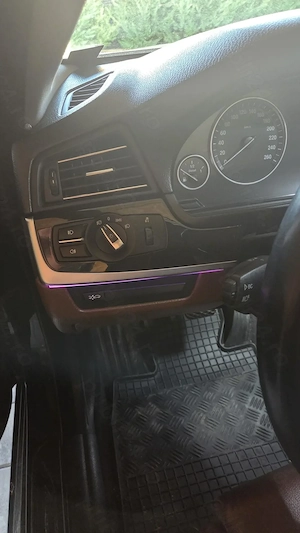 Bmw seria 5 f10 520d - imagine 6