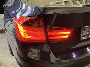 Triple tripla stop stopturi lampa aripa BMW seria 3 F30 cod 7372783 7372784