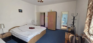 Vila cu 8 camere de vanzare in Busteni - imagine 12