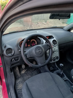 Opel Corsa D 1,2 E5 an 2013 - imagine 5