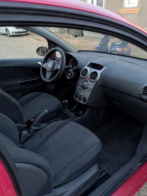 Opel Corsa D 2013 - imagine 2