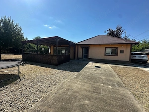 casa de vanzare