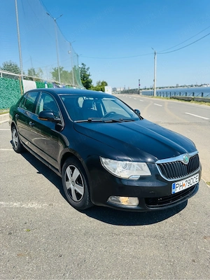 Vand Schimb Skoda Superb 2011 - Diesel - Defecte estetice - imagine 2