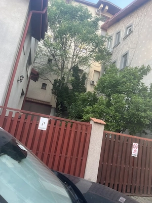 Ofer spre închiriere vilă în zona Turda-1Mai.  Pretabil sediu firma, clinică,birouri avocatura,notar