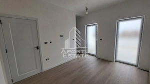 Duplex nou si modern,4 camere2,bai,la cheie Giarmata - imagine 10