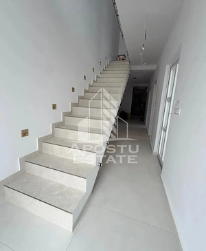 Duplex nou si modern,4 camere2,bai,la cheie Giarmata - imagine 17