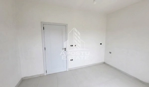 Duplex nou si modern,4 camere2,bai,la cheie Giarmata - imagine 5