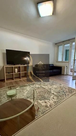 Garsoniera de inchiriat, zona Favorit