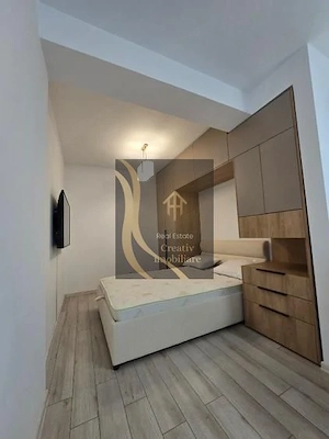 APARTAMENT TIP STUDIO 2 CAMERE MOBILIAT SI UTILAT CU GRADINA PROPRIE - imagine 2