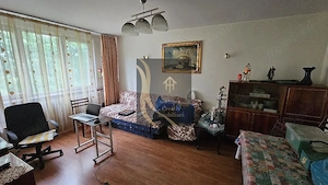 Vând apartament cu 3 camere, 4 4, Antiaeriană - imagine 4