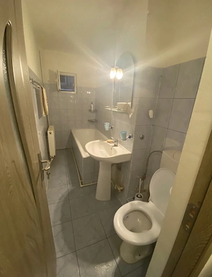 Închiriez ap cu 2 camere  - imagine 2