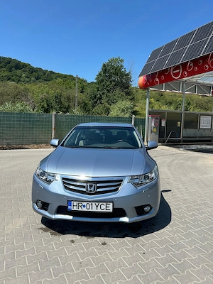Honda Accord Sedan  2.0 i-VTEC  - imagine 2