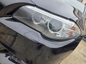 Far faruri stanga dreapta BMW seria 5 F10 F11 lci facelift bixenon bi-xenon