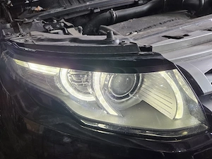 Far xenon stanga dreapta Range Rover Land Rover Evoque cod BJ32-13W029-DE BJ32-13W030-DE - imagine 8