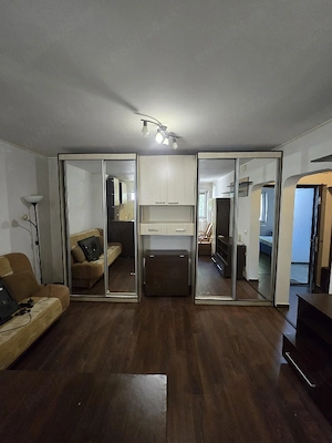 Apartament 2 camere Mobilat Utilat apropiere Metrou Apărătorii Patriei
