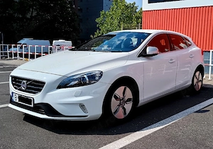 Volvo V40 R-design, an 2016, D2 Euro6, NEDC 82(g km)