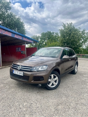 Vând Volkswagen Touareg 3.0 Diesel CASA - imagine 3
