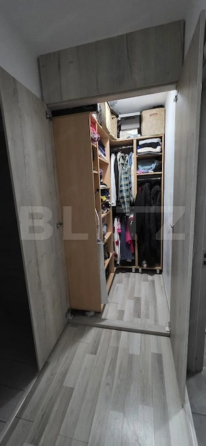 Apartament semidecomandat complet mobilat si utilat, parcare inclusa, zona Terra - imagine 6