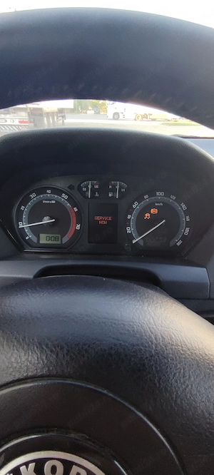 Vînd skoda fabia 1 1.4 16 valve.  - imagine 3