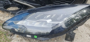 Far stanga dreapta LED Jaguar E-Pace J9C313W029DD J9C3-13W030-DD J9C313W029DD J9C3-13W030-DD