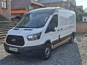 Ford Transit (mediu) - an 2017