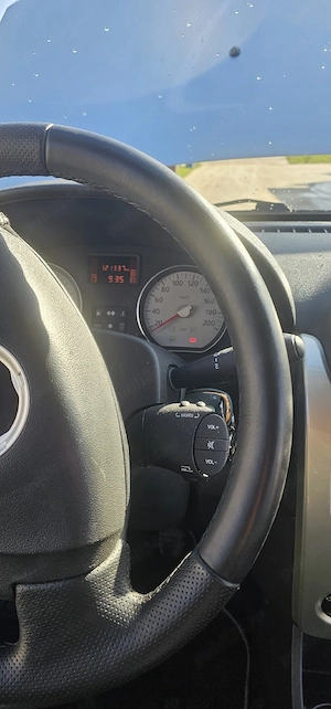 Dacia Sandero Black Line - imagine 4