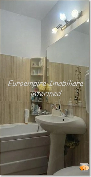 Apartament 4 camere de vanzare zona Tomis Nord - imagine 3