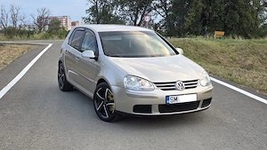 Vw Golf 5 1.4 Benzină An 2005  - imagine 6