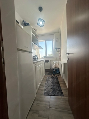 2 minute Medicina!!!  2 camere .. bloc izolat cu centrala - imagine 2