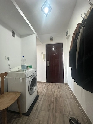 2 minute Medicina!!!  2 camere .. bloc izolat cu centrala - imagine 4