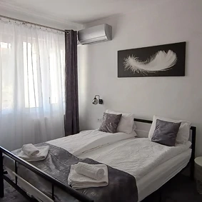 Închiriez cameră în apartament la casă - imagine 8