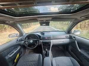 vând Scoda Octavia 1 