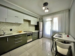 Apartament cu o camera de inchiriat in zona Cetatii  - imagine 3