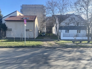 Închiriere   vânzare teren 