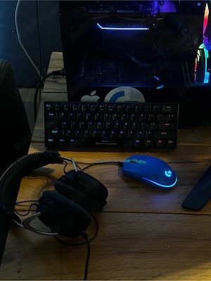 PC Gaming RTX 2060 + i5 10400F + Monitor Alienware 240Hz, Set complet