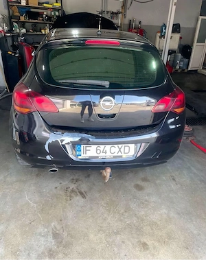 Opel astra J Turbo Cosmo - imagine 8