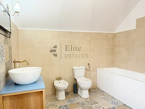 Casa cu 5 camere in Cartierul Tineretului | Prima inchirere - imagine 8