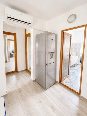 78000 euro, 2 camere decomandat , Micro 21 etaj 1, mobilat si utilat - imagine 4