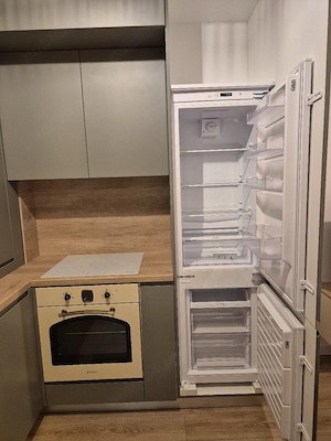 Inchiriez apartament in X City Tower - imagine 8