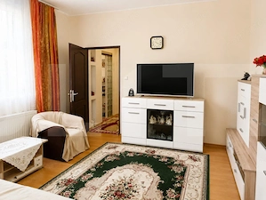 Apartament cu 3 camere, 114 mp total, zona Iosefin