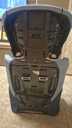 scaun auto 2 in 1