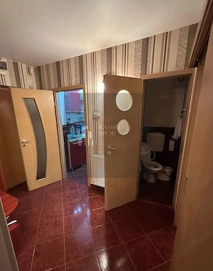 Apartament 4 camere decomandat | Titan | 80 mp | Centrală proprie/ - imagine 2