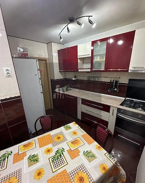 Apartament 4 camere decomandat | Titan | 80 mp | Centrală proprie/ - imagine 5