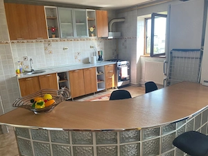 Apartament 2 camere semidecomandat, 50 mp, zona 1 Mai - imagine 2