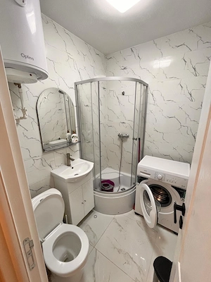 Cameră de cămin cu baie proprie,Bularga,etaj 2 - imagine 13