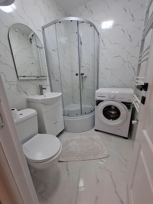 Cameră de cămin cu baie proprie,Bularga,etaj 2 - imagine 2