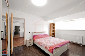 Doua camere la cheie - imagine 10