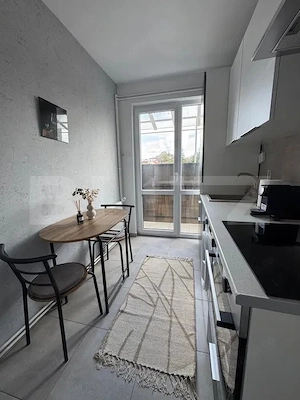 Apartament 2 camere, 50 mp, zona Ultracentral - imagine 5
